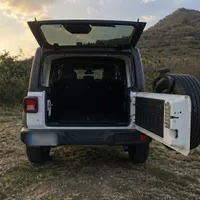 Jeep Wrangler — trunk